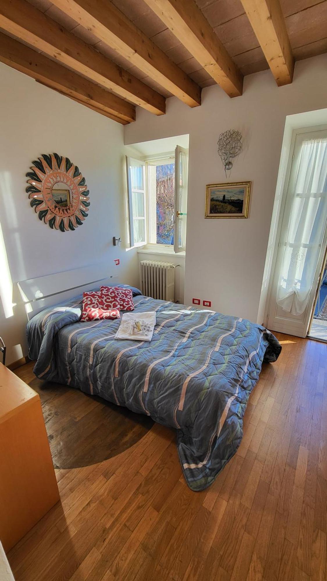 Balconi San Giorgio Bed & Breakfast Varenna Bagian luar foto
